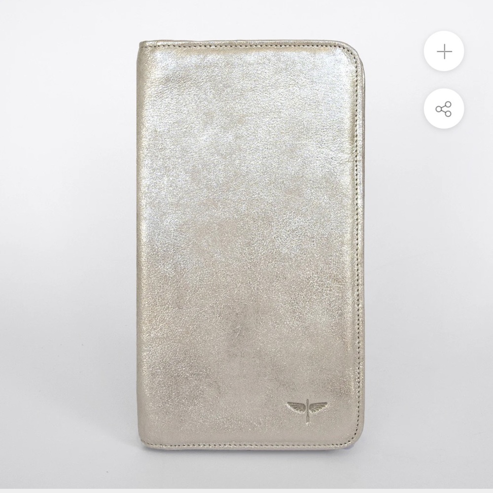 Brand new Clhei travel wallet in champagne, gorgeous soft leather with dust bag